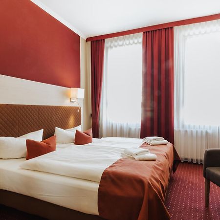 באד אולדסלוה Hotel & Restaurant Wiggers מראה חיצוני תמונה