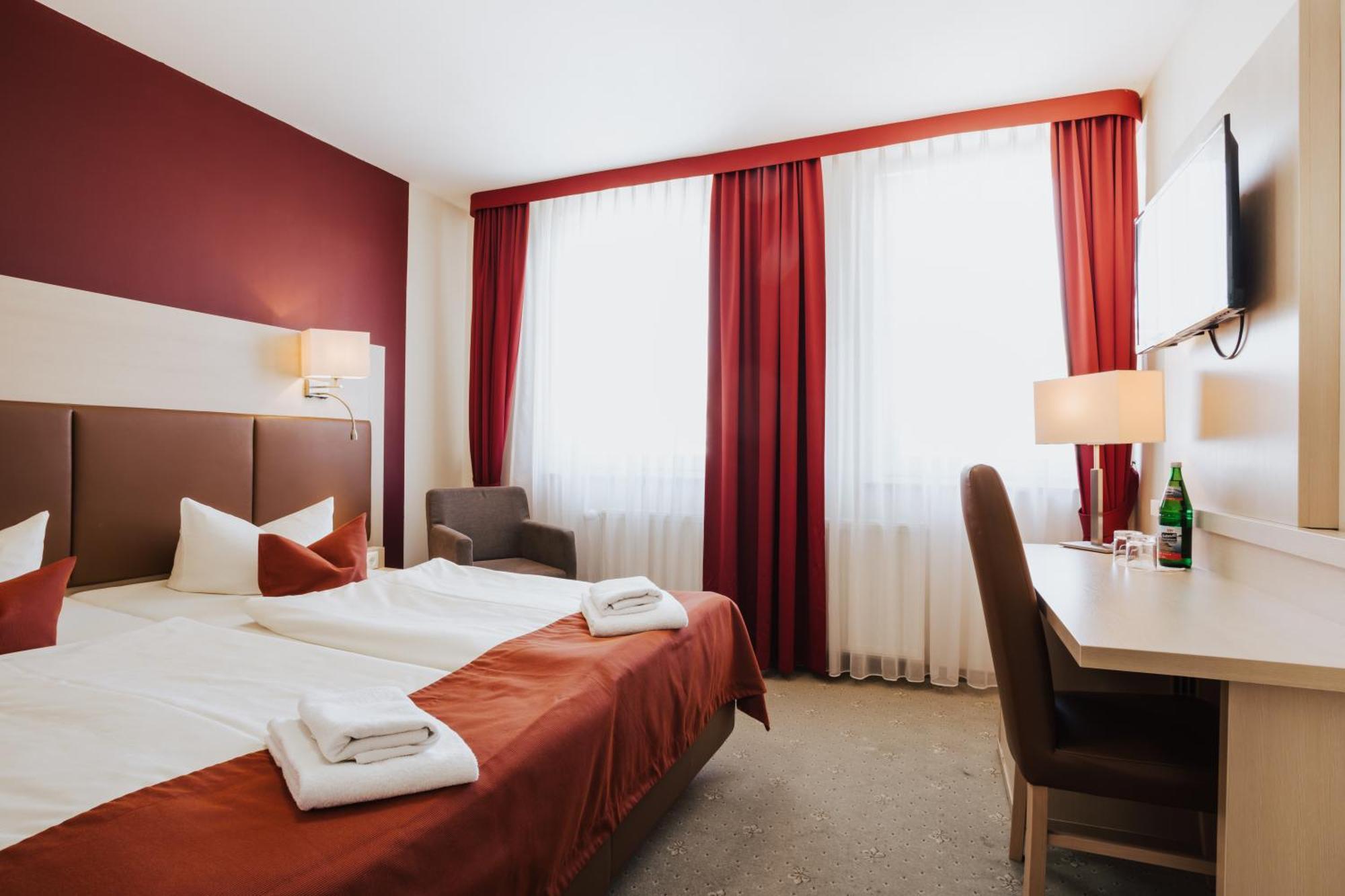 באד אולדסלוה Hotel & Restaurant Wiggers מראה חיצוני תמונה